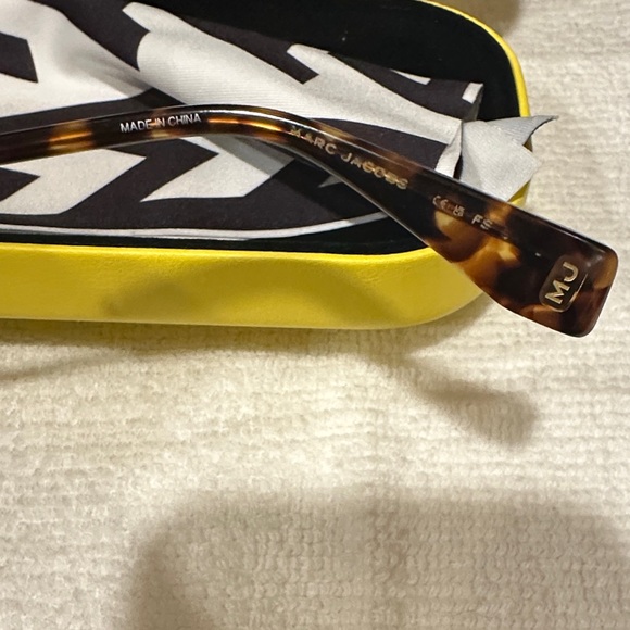 Marc Jacobs Gradient Sunglasses - Picture 2 of 8